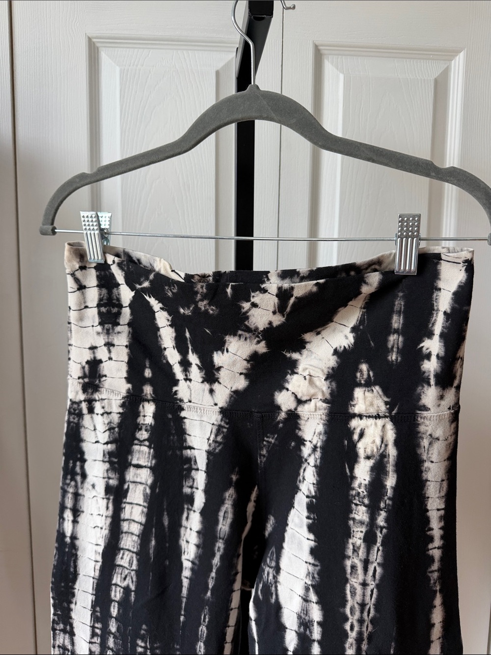T.Party Tie-Dye Wide Leg Lounge Pants - Black/White - Picture 9 of 13